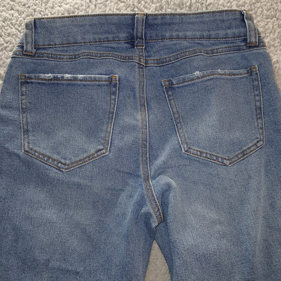 NEW Sincerely Jules Women's Light Wash Classic Rise Crop Straight Jeans - 1/25 - Picture 12 of 12